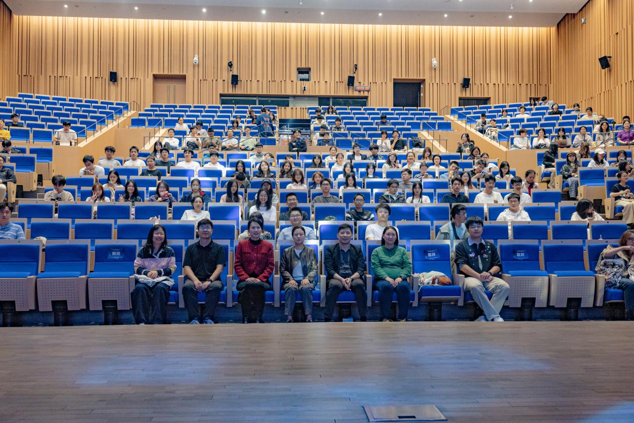 “星垂旷野·新启华章”2026级新生晚会圆满举办